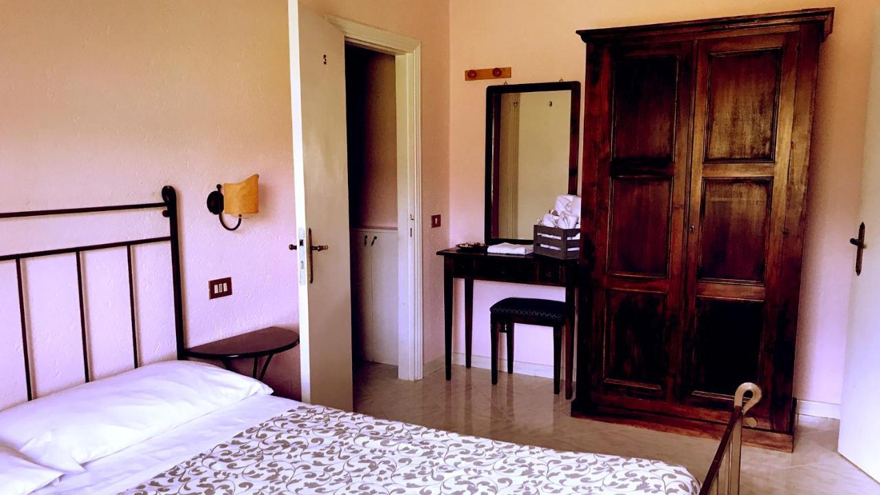 Pian D'Isola Costacciaro Exterior foto